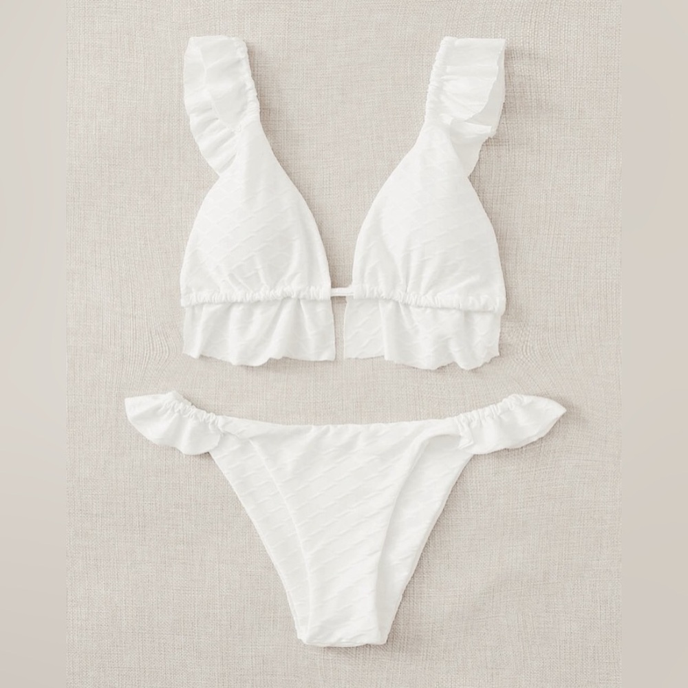 Textured Ruffle Triangle Bikini Swimsuit - Picture 2 of 9